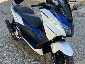 SCOOTER HONDA FORZA 125