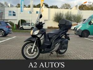 YAMAHA SCOOTER XENTER 125 — MOTOREN | YAMAHA — MARKTPLAATS