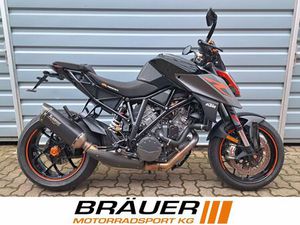 KTM 1290 SUPER DUKE R AKRA PERFORMANCE U. TRACK PACK
