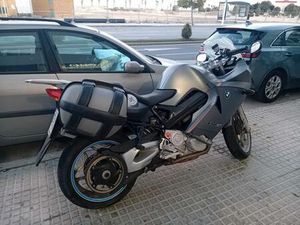 BMW - F800ST