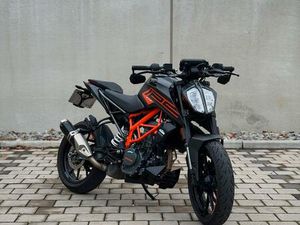 KTM DUKE 125 2022