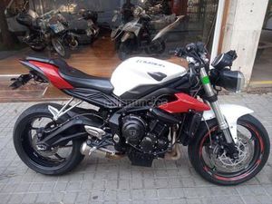 TRIUMPH - STREET TRIPLE
