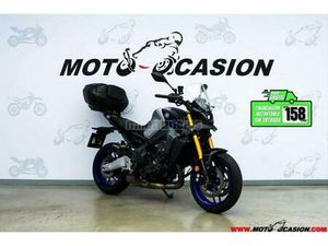YAMAHA - MT 09