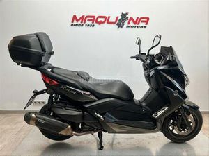 YAMAHA - XMAX 400