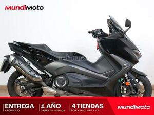 YAMAHA - T-MAX 530