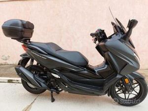 HONDA FORZA 350 NERO OPACO 3000 KM - 2024