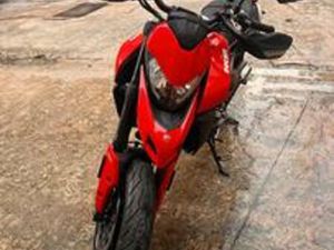 DUCATI HYPERMOTARD 950