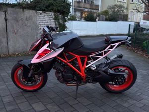 KTM 1290 SUPERDUKE R