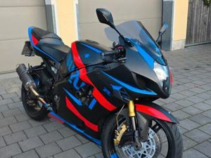 SUZUKI GSX-R 1000