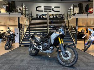 YAMAHA TÉNÉRÉ 700 BLACK WEEKEND DEMO SUPERDEAL!