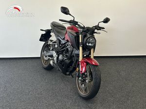 HONDA CB 125R