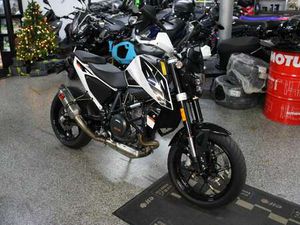 KTM 690 DUKE