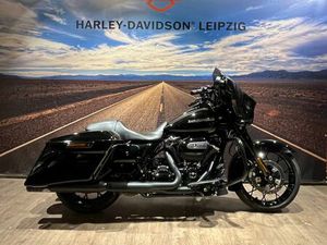 HARLEY-DAVIDSON STREET GLIDE SPECIAL FLHXS MIT JEKILL & HYDE