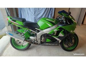 KAWASAKI ZX6R