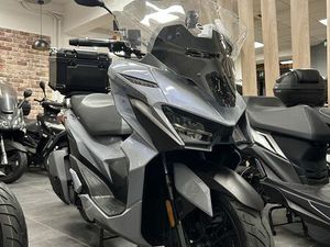 JET X 125 EURO 5 ABS LC +TCS NEUF GARANTI 5 ANS