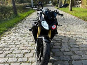 ② BMW S1000R 2017