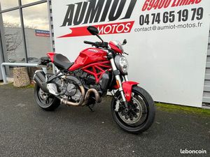DUCATI 821 MONSTER