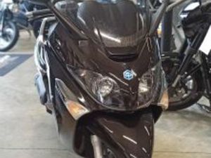 PIAGGIO XEVO 125 2011 125 CM3 | SCOOTER | 3 780 KM | NOIR | 76700 GONFREVILLE L'ORCHER