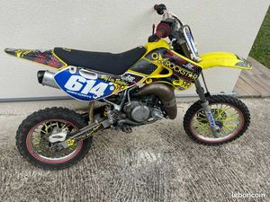 SUZUKI RM65
