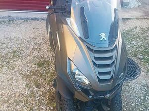 SCOOTER METROPOLIS 400 CM3