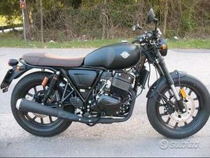 CAFFE&APOS; RACER 250 CC ARCHIVE MOTOR BICILINDRICA