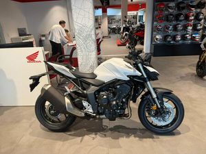 HONDA CB1000 HORNET 2025 WHITE *TAGESZULASSUNG 08-25*