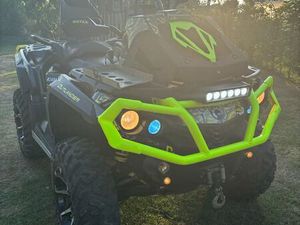 QUAD CAN AM OUTLANDER