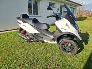 PIAGGIO MP3 500