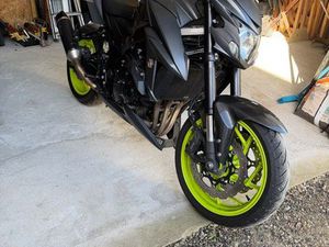 750 GSX-S 114CH FULL NOIR ET CARBONE 35KW 35 KW A2