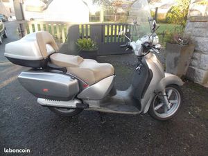 SCOOTER APRILIA SCARABÉO 125 30000KMS