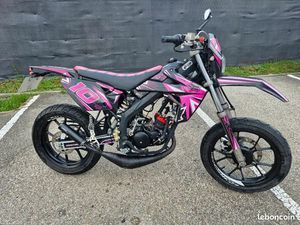 50 REIJU SUPER MOTARD