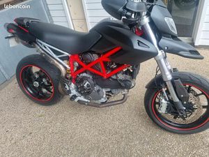 DUCATI 1100 HYPERMOTARD