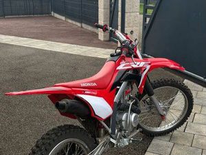 125 CRF