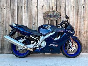 HONDA - CBR 600F