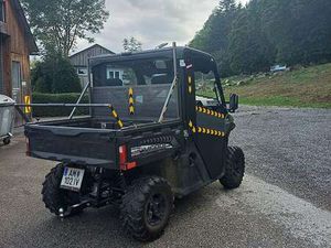 UFORCE 550 EFI 4X4 MIT GESCHLOSSENER KABINE TRA...