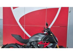 VENDO DUCATI DIAVEL 1260 S (2021 - 22) USATA A BAREGGIO (CODICE 9888963) - MOTO.IT