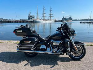 HARLEY-DAVIDSON TOURING ULTRA LIMITED FLHTK