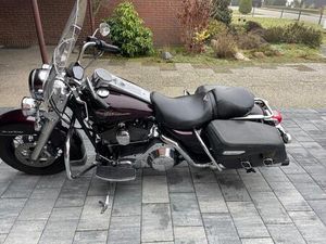 HARLEY DAVIDSON ROAD KING