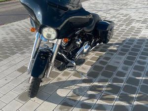 HARLEY DAVIDSON STREET GLIDE