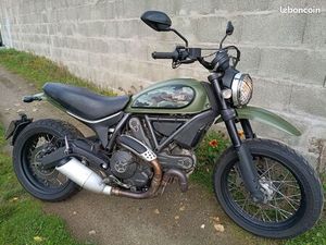 DUCATI SCRAMBLER 800