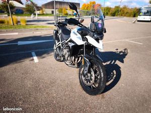 VENDS OU ÉCHANGE TRIUMPH TIGER GT PRO