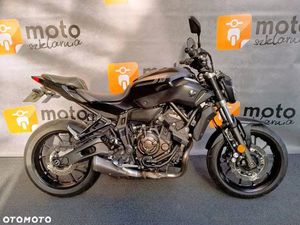 YAMAHA MT