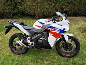 HONDA CBR 125 R