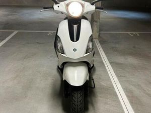 ② PIAGGIO FLY 125 CC