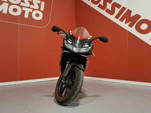 VENDO APRILIA RS 125 GP REPLICA (2021 - 24) USATA A VERONA (CODICE 9888691) - MOTO.IT