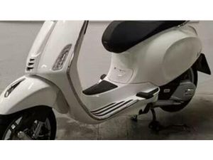 VENDO VESPA PRIMAVERA 125 (2024 - 25) USATA A GUIDONIA MONTECELIO (CODICE 9888791) - MOTO.IT