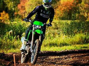 KAWASAKI KX 250 X/ KX 300 X ENDURO (-) - BYTBIL.COM ◊