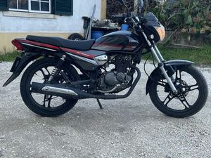 KEEWAY STRIKE 125 FERREIRA DO ZÊZERE