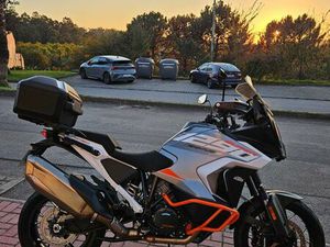 KTM 1290 SUPER ADVENTURE S 2025 COM 243 KM NACIONAL...NOVA PAÇOS DE FERREIRA