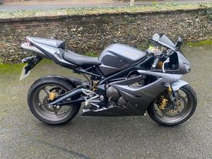 TRIUMPH DAYTONA 675 675 CC